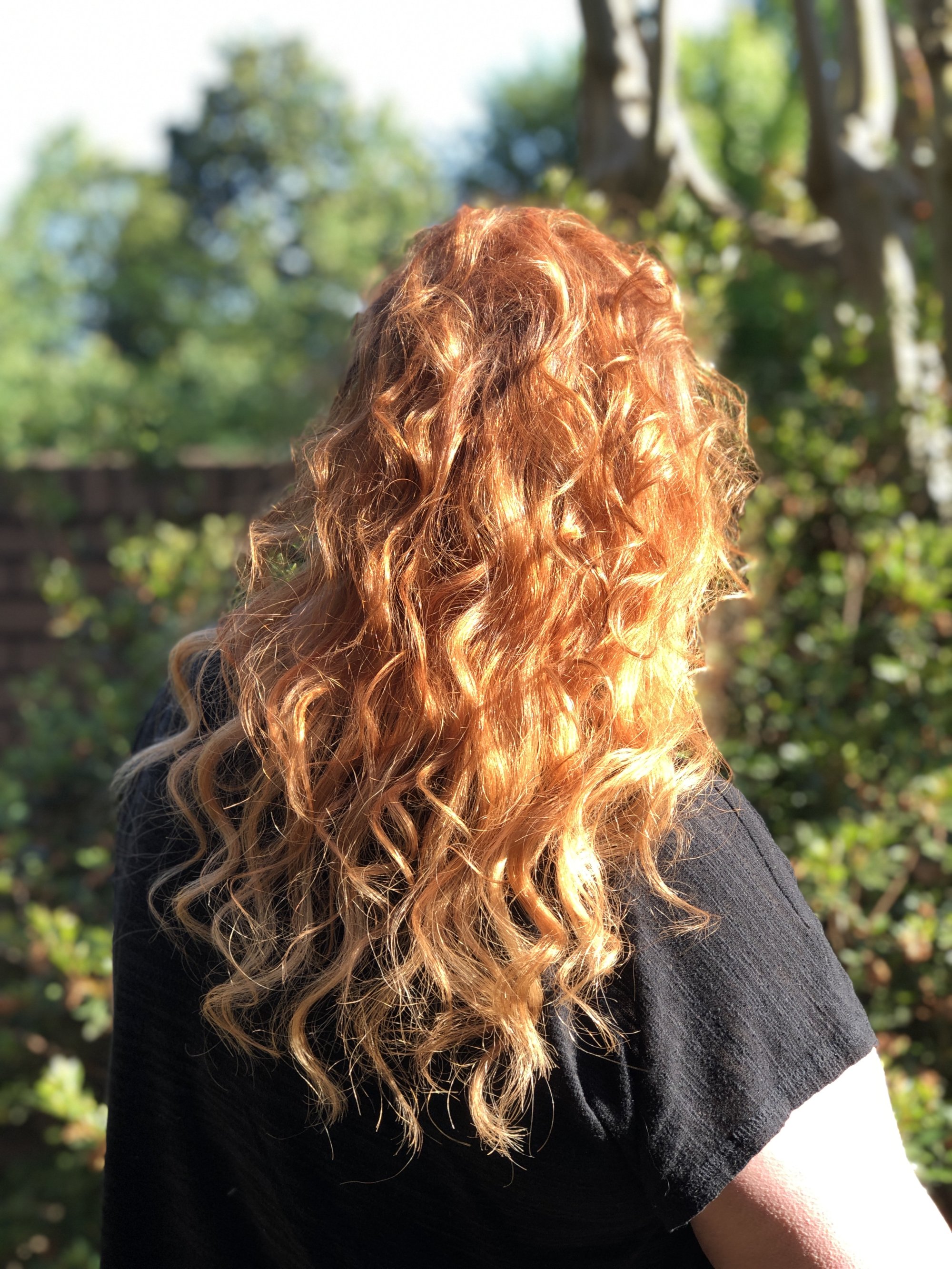 Creative Hair Extensions option by Salon Elements for Poteau individuals
