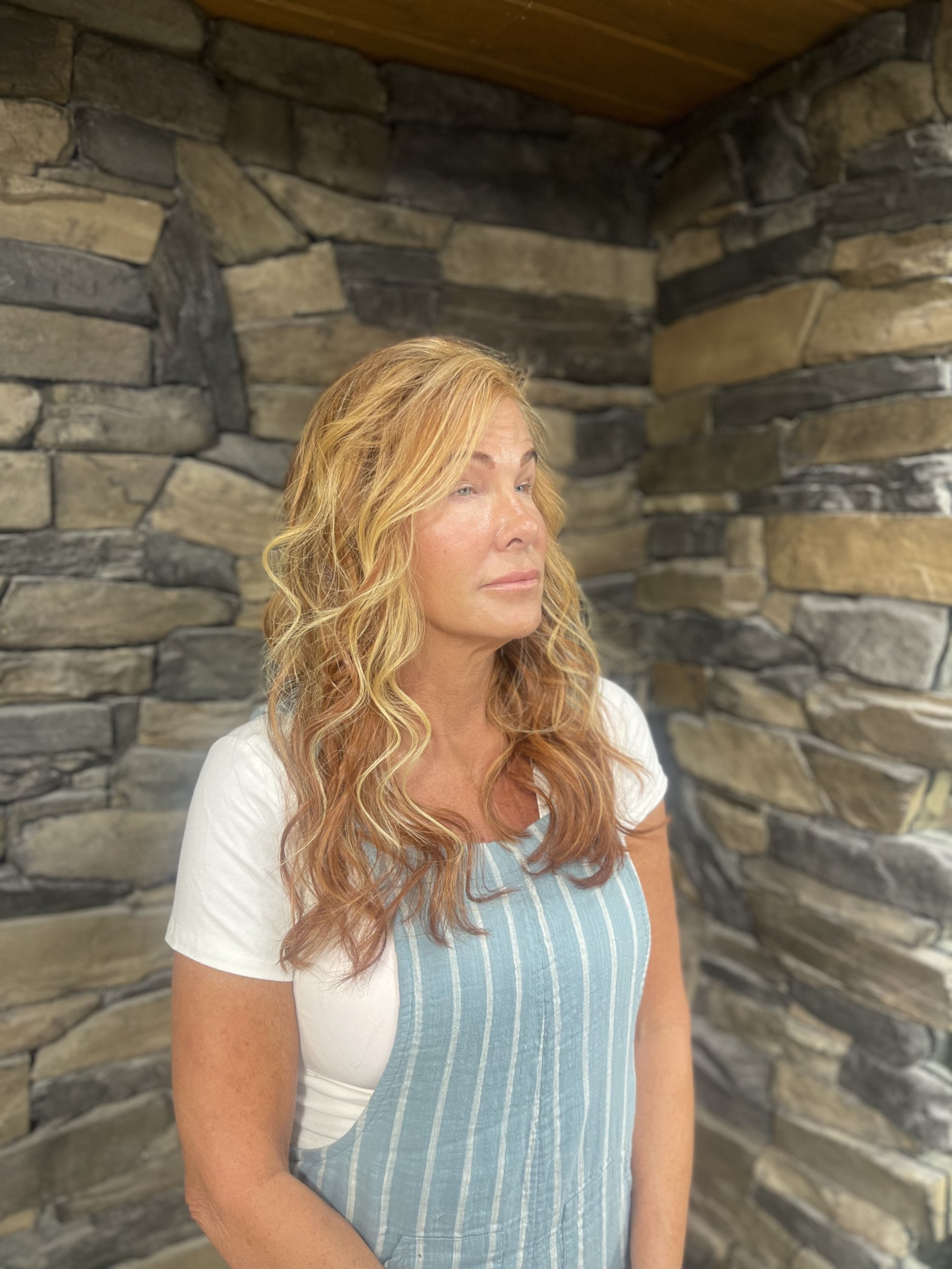 Creative Hair Extensions styling by Salon Elements for Poteau neighborhood